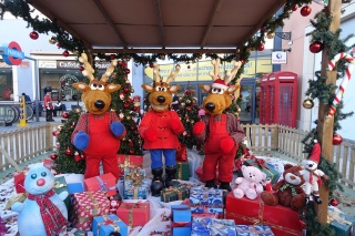 La Zenia Christmas shopping