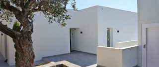 Villa Naranjo luxe vakantiehuis te huur alicante las colinas spanje zon olijfboom modern